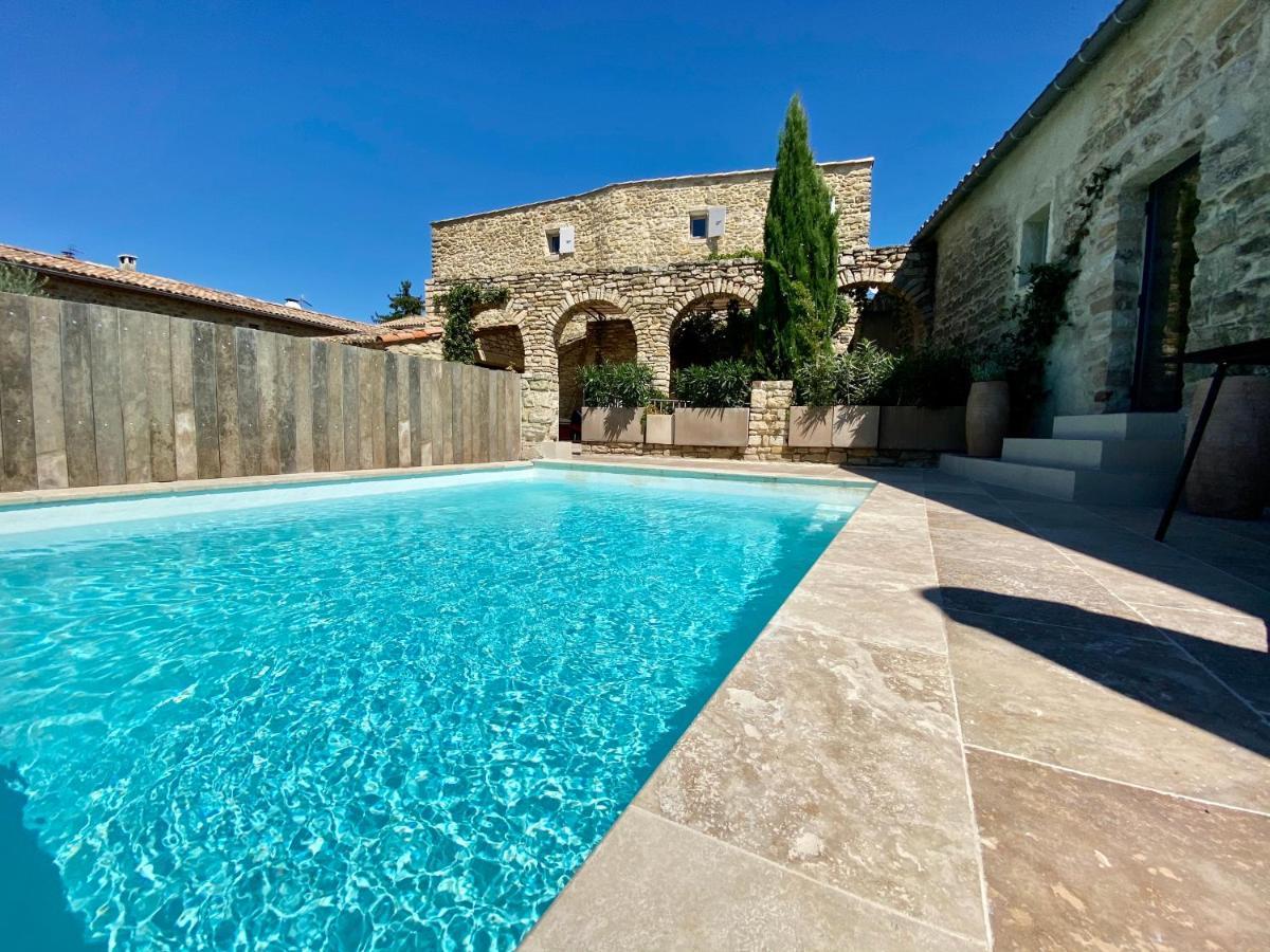 La Maison Des Vendangeurs - Table D'Hotes Le Soir Du Jeudi Au Dimanche- Jacuzzi - Balneo Spa - Acces Piscine Pour Toutes Les Chambres Sauf Studio Coquet- Piscine De Mai A Mi-Octobre Martignargues Exterior photo