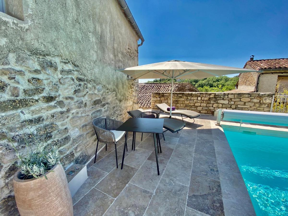 La Maison Des Vendangeurs - Table D'Hotes Le Soir Du Jeudi Au Dimanche- Jacuzzi - Balneo Spa - Acces Piscine Pour Toutes Les Chambres Sauf Studio Coquet- Piscine De Mai A Mi-Octobre Martignargues Exterior photo